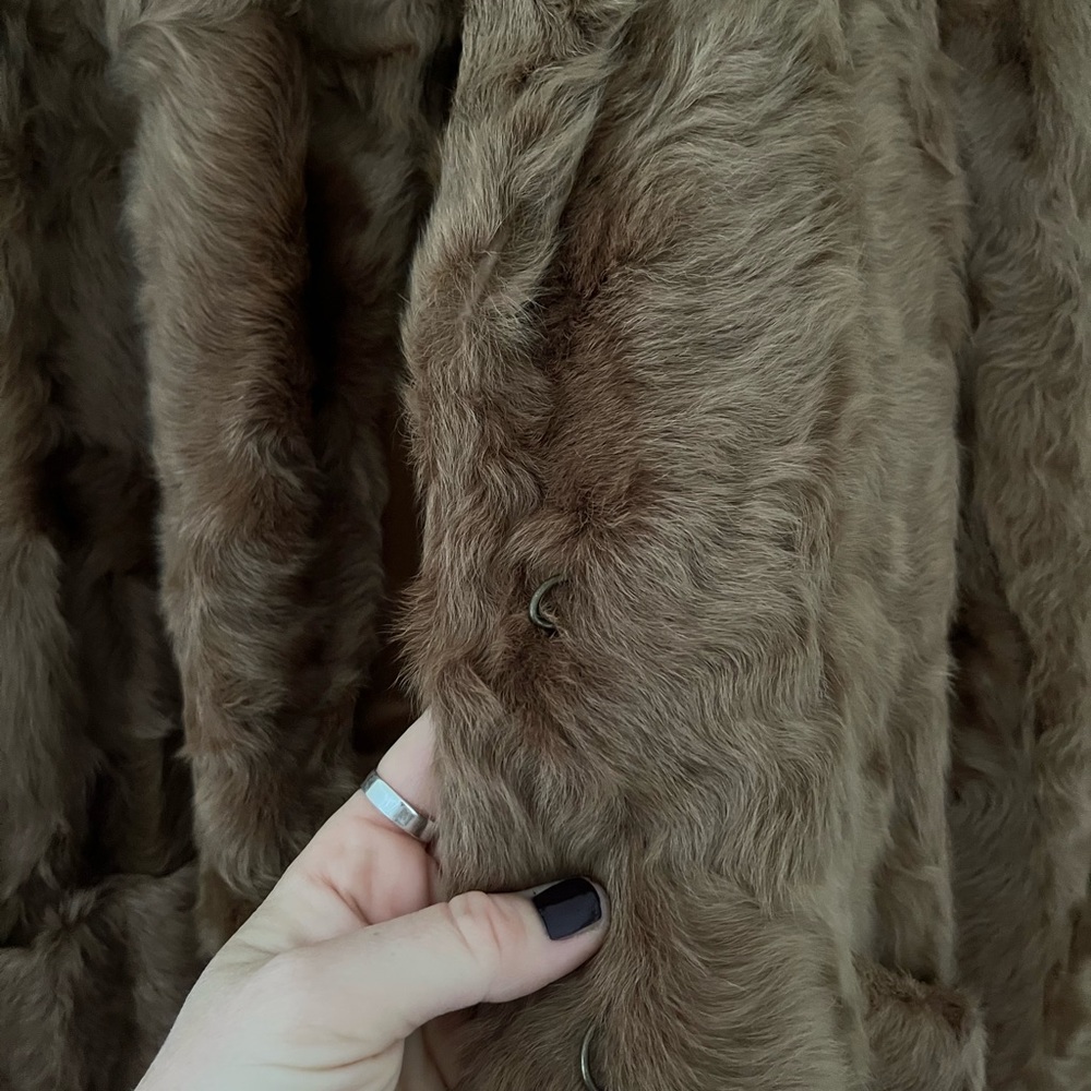 Max Studio Genuine Goat Fur Coat - XS - Picture 8 of 9